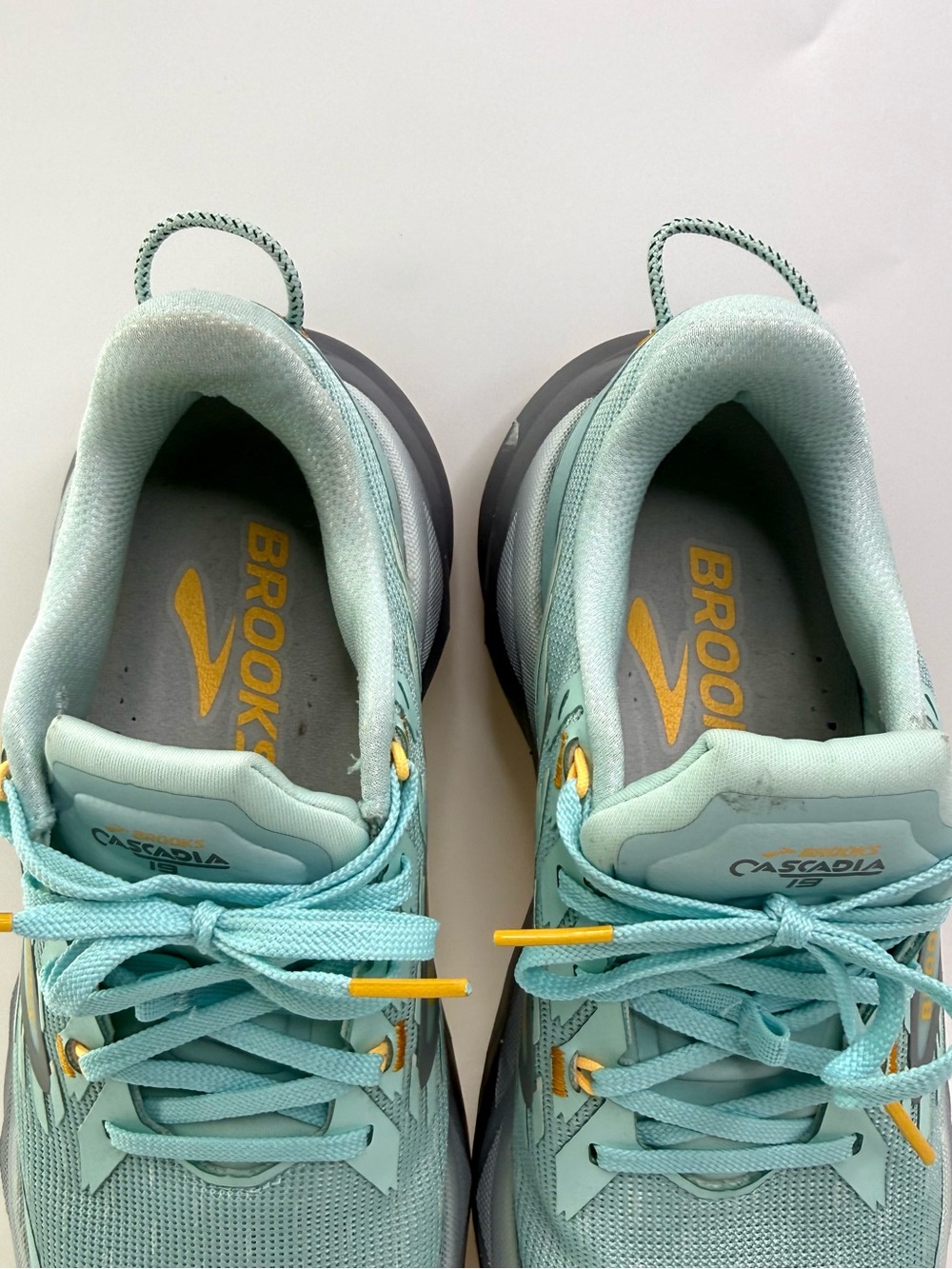 Brooks Cascadia 19 Women's Trail Running Shoes Sneakers 7.5 - Picture 6 of 15